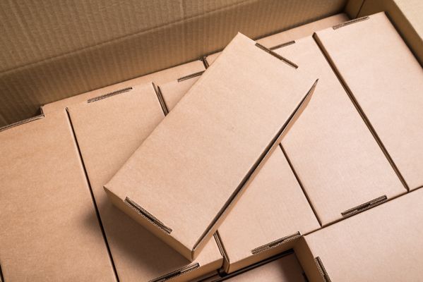 lof-cardboard-boxes-warehouse